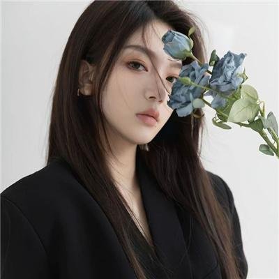 他要吃绝户她锁定了发疯系统