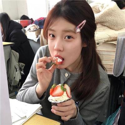 闪婚后，任总突然傲娇了